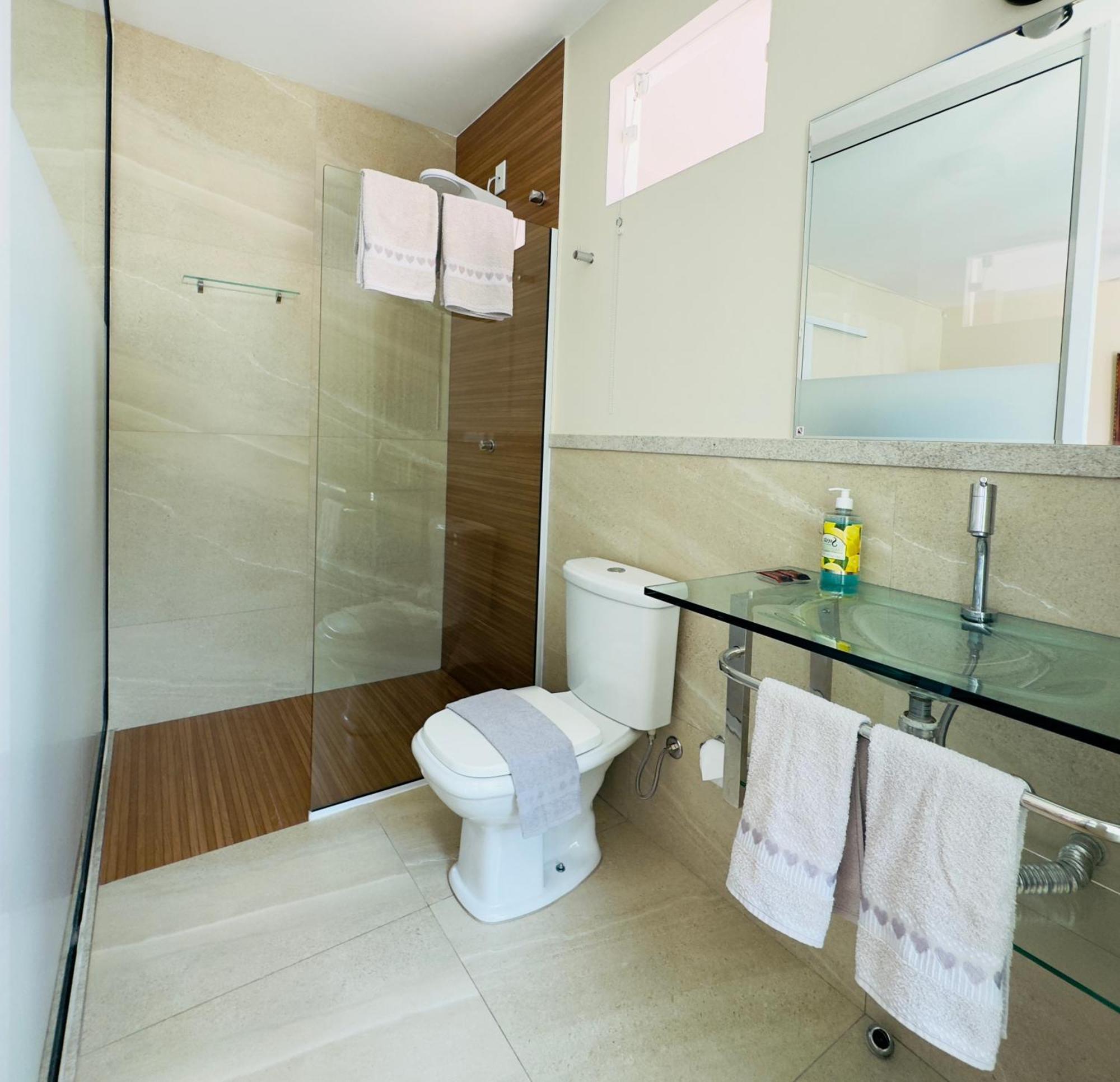 Pousada Familiar Vilage Bed & Breakfast Homestay Volta Redonda Exterior foto